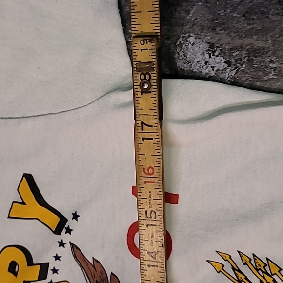 1991. Made in USA. Victory in the Gulf. Single-stitch. Desert Storm War. Medium - Picture 9 of 15